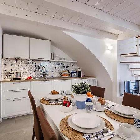 Oltremare Guest house *